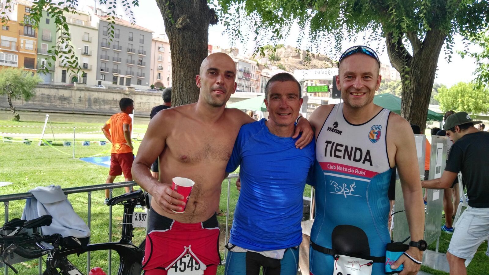 L’equip de triatló al XI Triatló Internacional de Balaguer