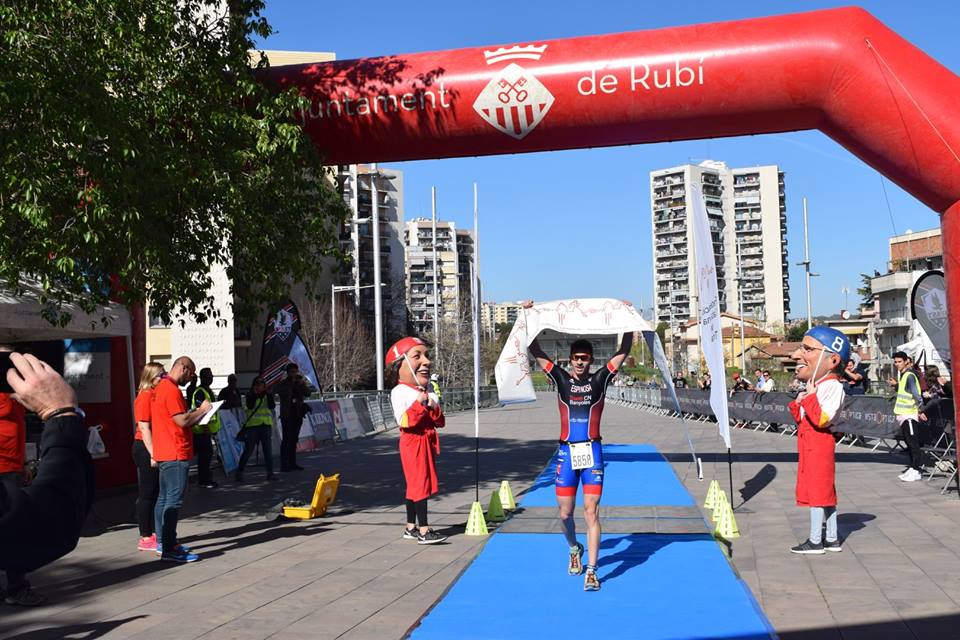 Pol Espinosa i Helena Moragas s’emporten el BFAST Duatló de Rubí 2019, organitzat pel Club Natació Rubí