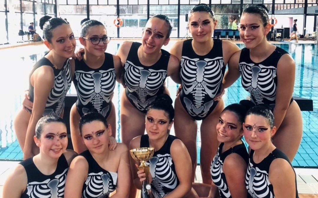 Dos pòdiums pels equips de Natació Artística en el Campionat Escolar de Figures i Rutines Tècniques del CEEB