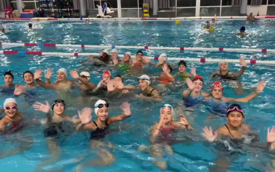 Els Grups de Natació Artística Ja Preparats per Sorprendre amb Noves Coreografies en les Properes Exhibicions Escolars!