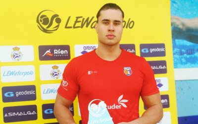 Important victòria per al primer equip de waterpolo masculí de cara a mantenir la permanència